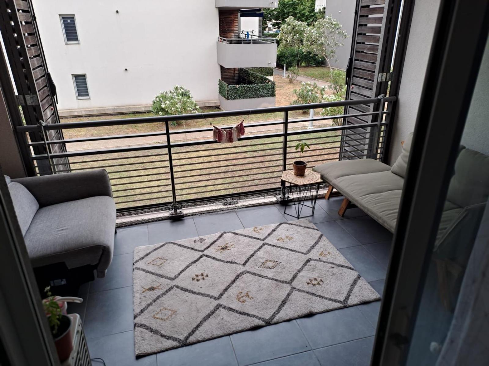 Appartement T2 Avec Terrasse, 5 Min De La Plage Fréjus Exterior photo